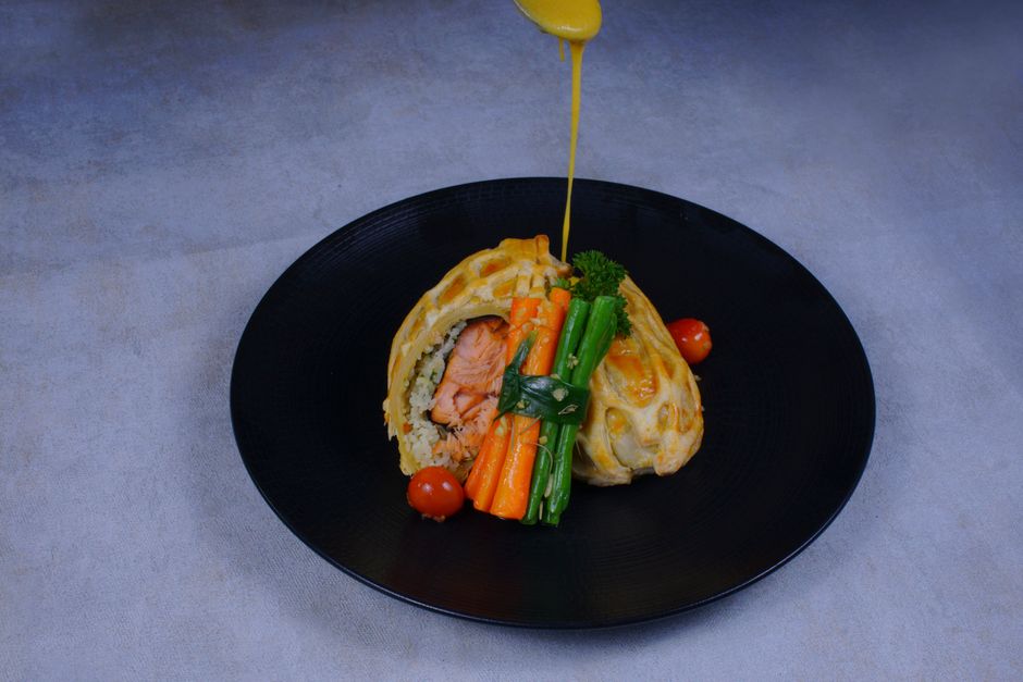 baked salmon with asparagus under 500