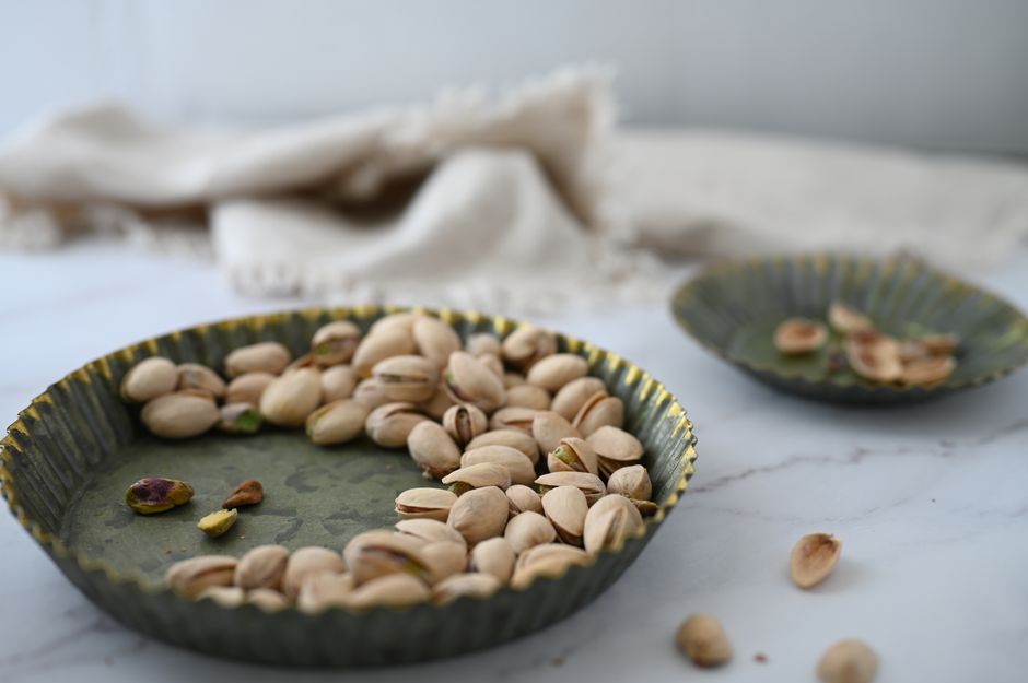 how many pistachios per day