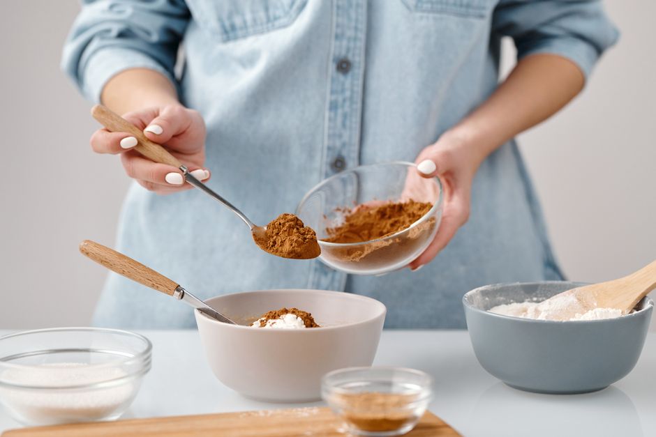 how much cinnamon to add