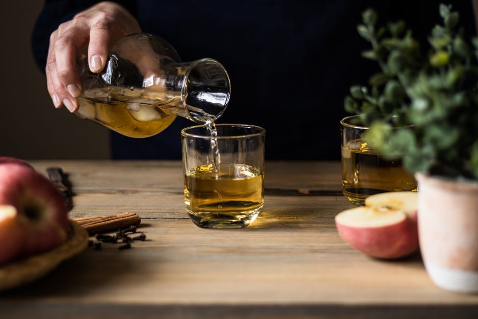 how to drink apple cider