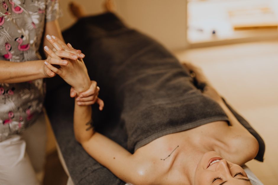 is lymphatic drainage massage good